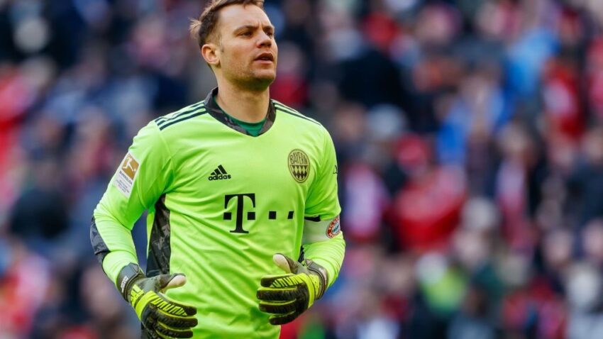 Neuer: Nitastaafu Nikichokwa!