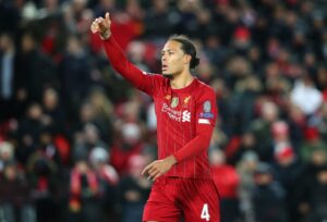 "Niliwatosa Chelsea na Man City." Virgil van Dijk