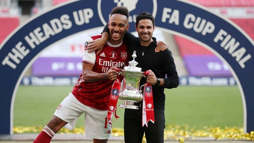 Arteta Akiri Aubameyang Atasaini Dili Jipya