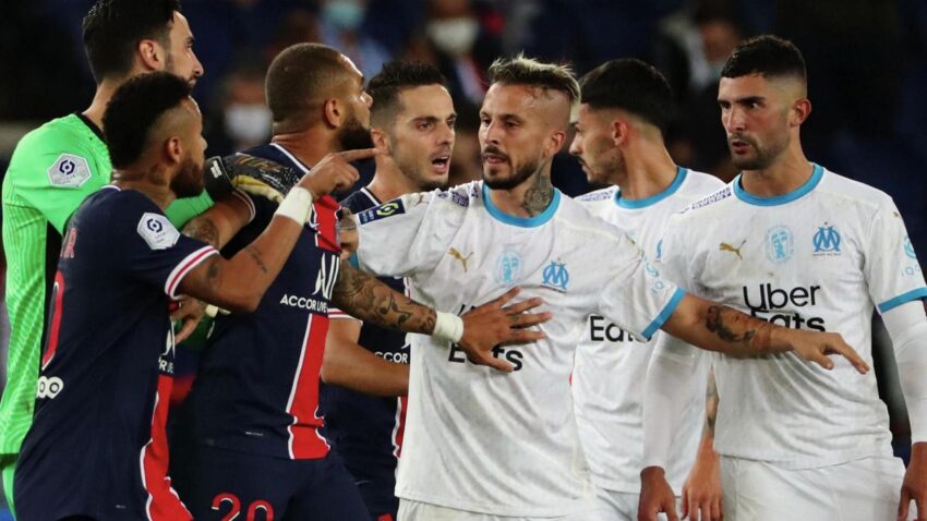Neymar Afungiwa Kucheza Mechi 2