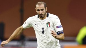 Chiellini:Namuonea Huruma Maguire.