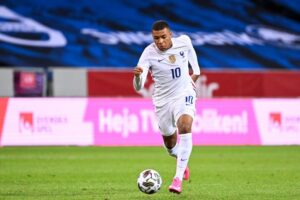 Mbappe ni Mfano wa Washindi wa Ballon d'Or-Anelka.