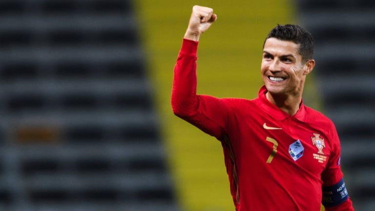 Ureno: Ronaldo Apata Corona