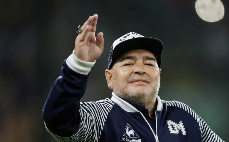 Breaking News: Diego Maradona Aaga Dunia.