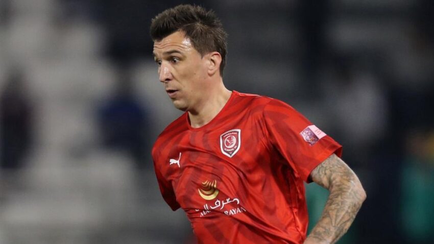 Milan Mazungumzoni na Mario Mandzukic