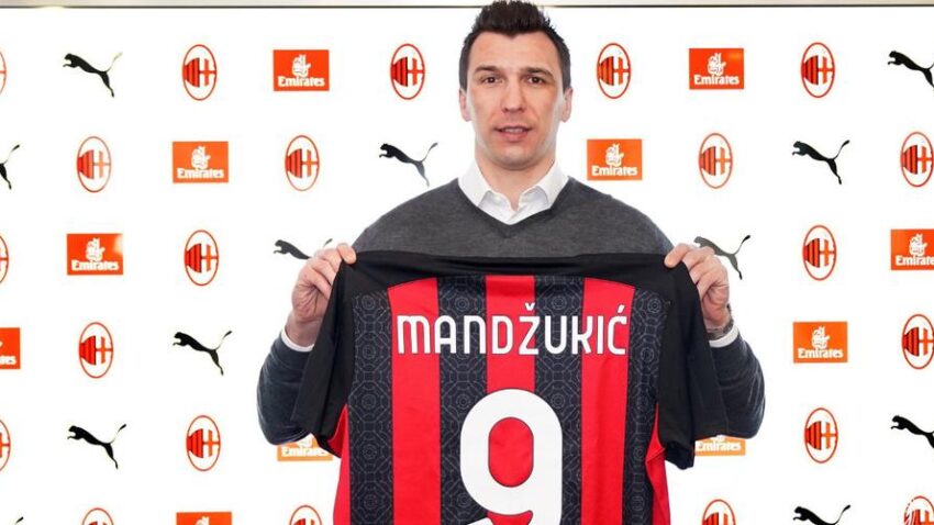 Mario Mandzukic Atua AC Milan.