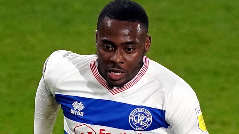Wachezaji wa QPR Wasimama na Osayi-Samuel.