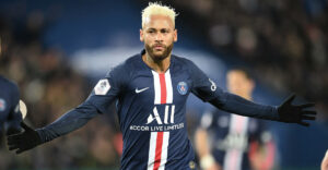 Neymar Arejea Mazoezini PSG.