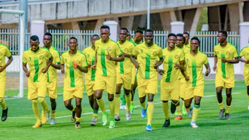 Yanga Yashusha Mtaalamu Kutoka Raja