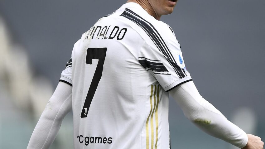 Ronaldo Aendeleza Rekodi Juventus.