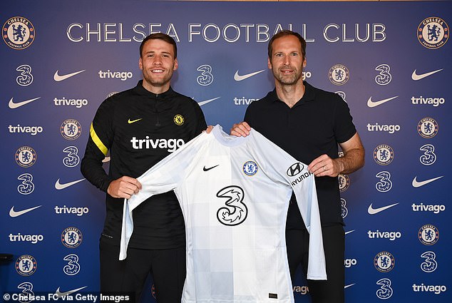 Bettinelli Atua Chelsea Rasmi.
