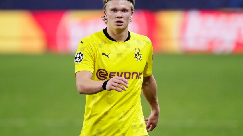 Dortmund Yawakingia Kifua The Blues