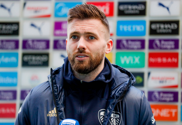 Leeds Warefusha Kandarasi Yao na Dallas