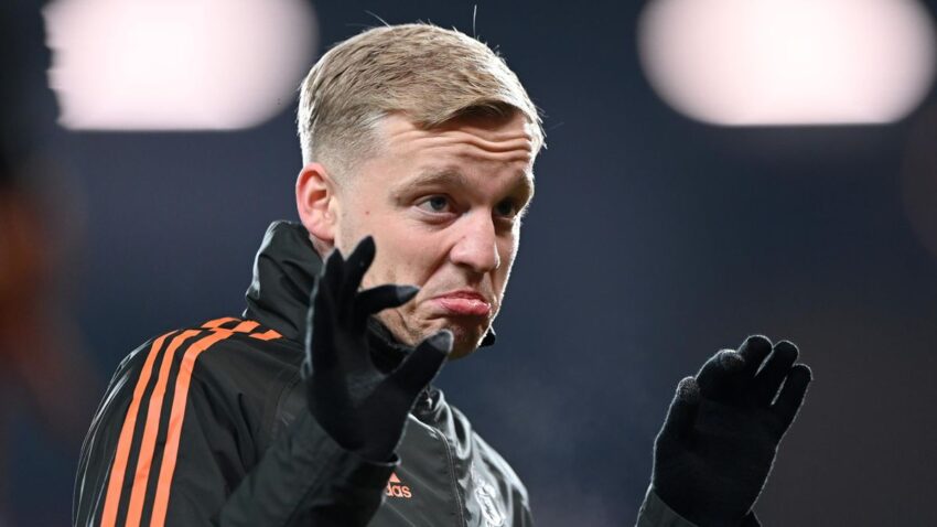 Madrid Yamtaka De Beek Kwenye Dili la Varane.