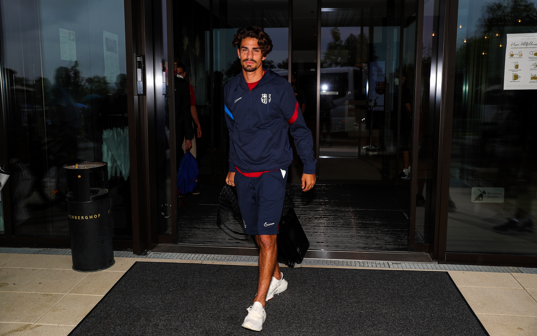 Alex Collado Aondoka Kambi ya Barcelona