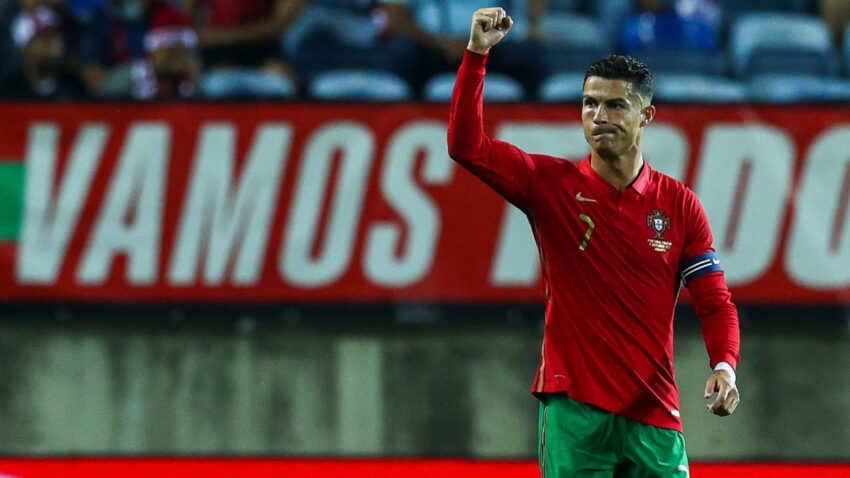 Qatar 2022: CR7 Rekodi, Southgate Akwama.