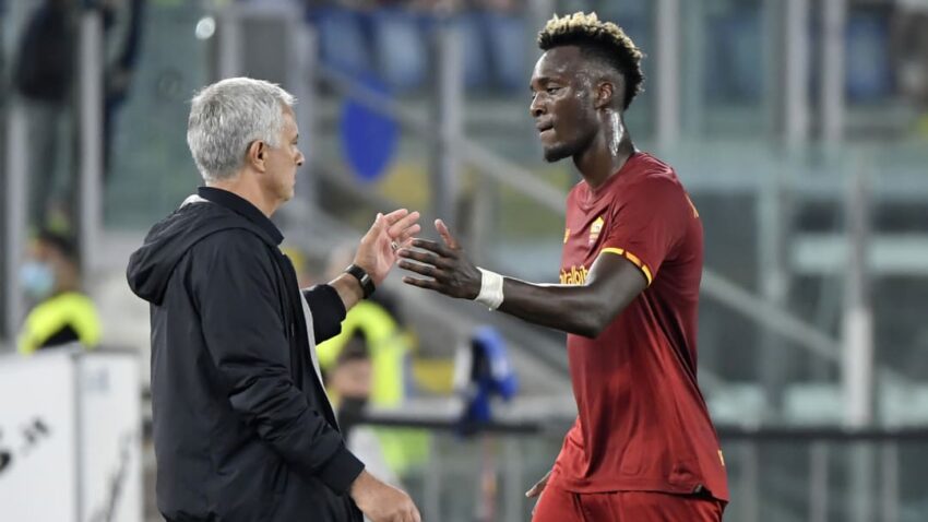 Tammy Abraham: Mourinho Kanifunza Kuwa Mnyama