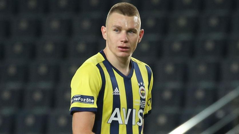 Chelsea Mawindoni Kumsajili Szalai.
