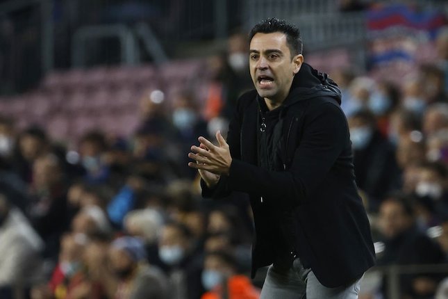 Maamuzi Mabovu ya Xavi Mchezo Dhidi ya Granada