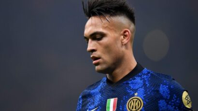 Inter Milan Kumuachia Martinez kwa €90m.