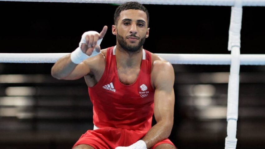 Yafai Kucheza Pambano Lake la Kwanza la Kulipwa.