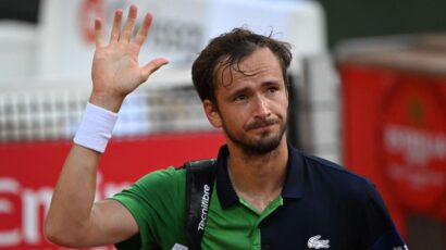 Medvedev Ajiondoa Mbio za Ubingwa French Open.