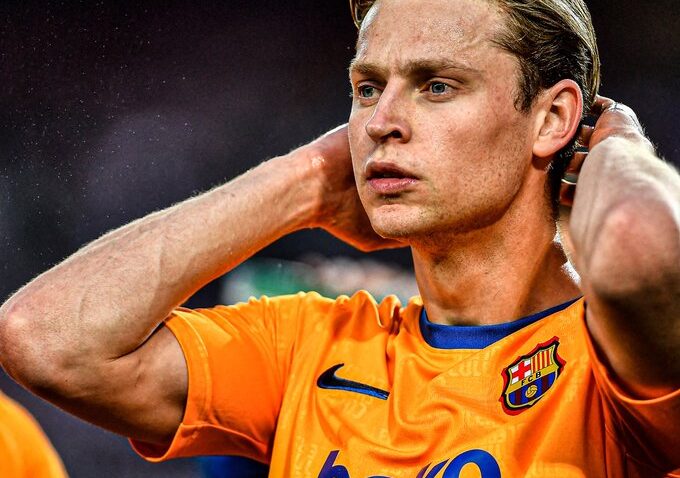 Xavi Apata Kigugumizi Uhamisho wa Frenkie de Jong