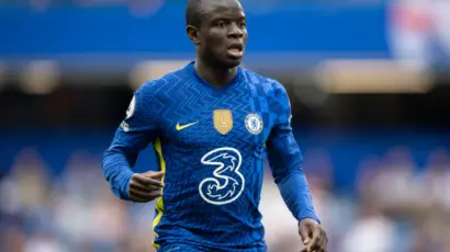 Ten Hag Anamtaka Kante Old Trafford.