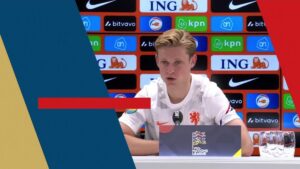 De Jong Awapandishia Vioo Man United