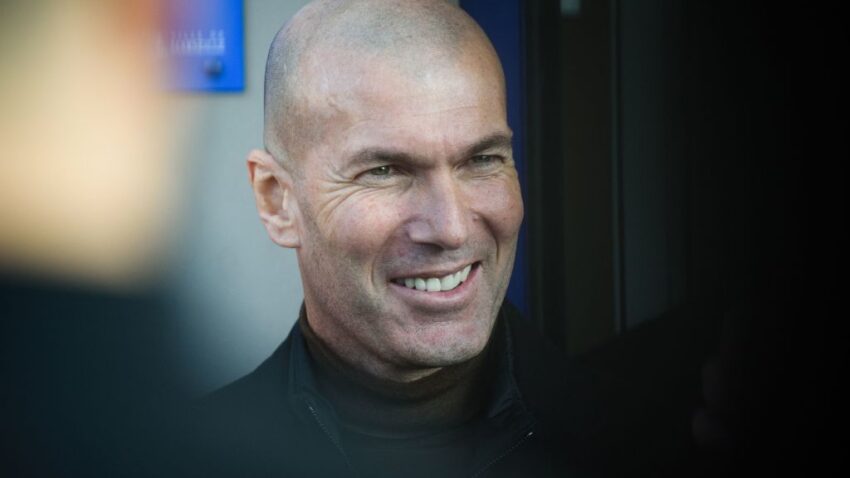 Zidane: Nina Klabu Mbili au Tatu Ninaweza Kwenda