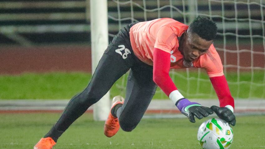 Simba Wabariki Manula Kuondoka