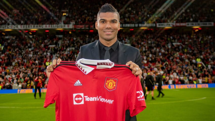 Casemiro Kufuata Nyayo za Paul Scholes.