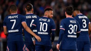 Psg kuwaalika Monaco.