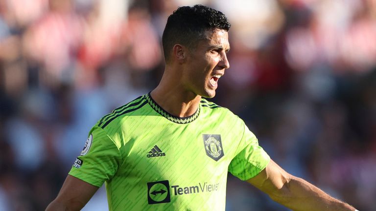 Ronaldo Awataka Mashabiki Watulie