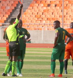 TPLB: Mwamuzi Simba Afungiwa Miezi (3)