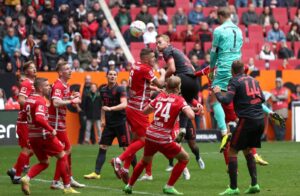 Manuel Neuer Amzidi Mane.