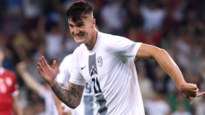 Benjamin Sesko Anahusishwa Kusajiliwa Man Utd