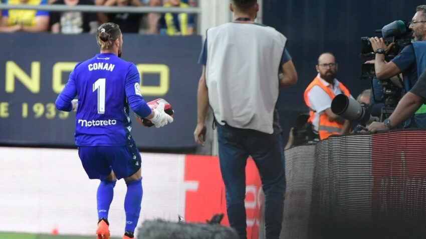 Ledesma Asifiwa kwa Kuokoa Maisha ya Shabiki