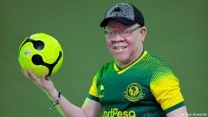 Mzee Manara: Huyu Mayele Anajua Atawasumbua Sana