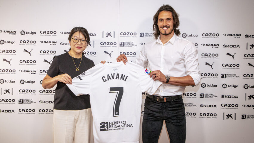Cavani: Mambo 5 Usiyoyajua Kumhusu.