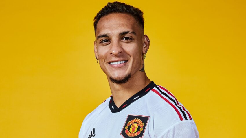 Piet de Visser:Chelsea Walimhitaji Anthony