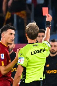 Mourinho Awashauri Wachezaji Wake Kuwa Wacheshi na Kujirusha