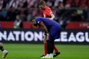 Liverpool wanachunguza uwezekano wa kubadilishana mkataba utakaowahusisha Memphis Depay wa Barcelona na Roberto Firmino.