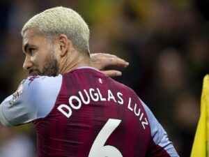 Arsenal Wanatarajia Kupiga Dili la Luiz