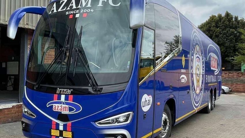 Azam Wapokea CV 100 za Makocha