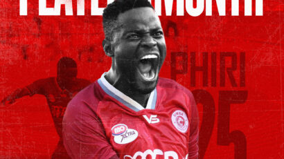 Moses Phiri Ashinda Tuzo Mchezaji Bora Simba