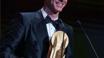Lewandowski Atwaa Tuzo ya Mshambuliaji Bora Duniani.