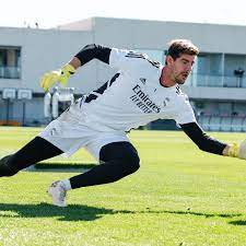 Ancelotti Anatarajia Courtois Kurejea kwenye El Clasico