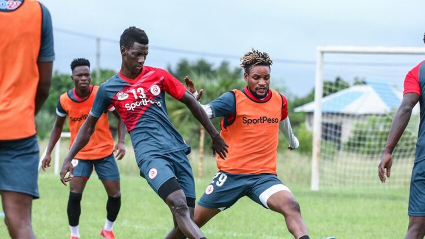 Kiungo Simba Arejea Kikosini