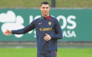 Ronaldo: "Ushindi wa Kombe la Dunia Hautamaliza Mjadala wa Messi"